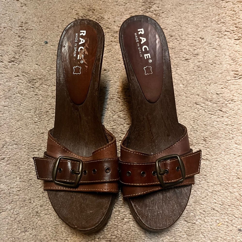 Adorable high heel sandals